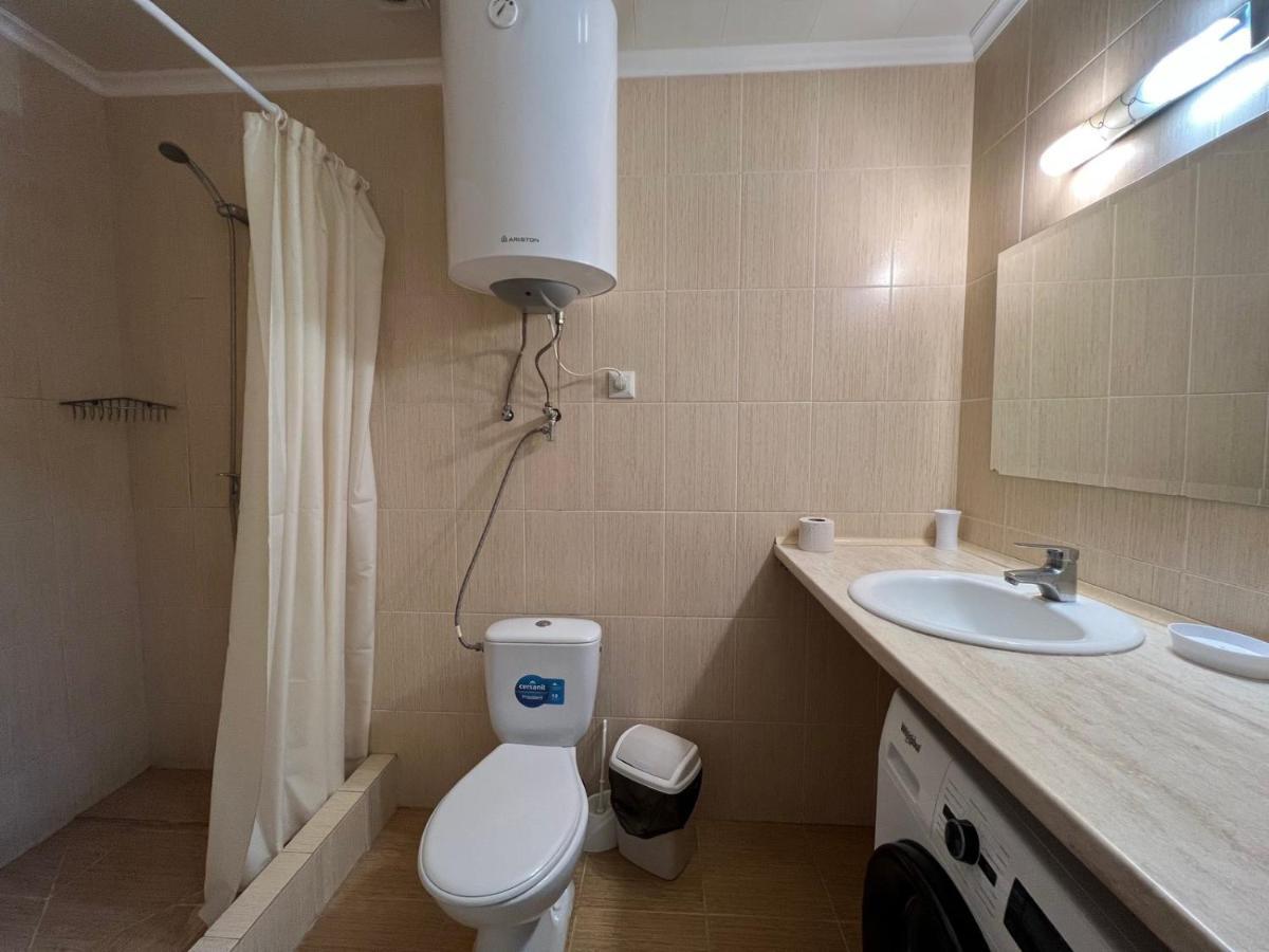 The Apartments Киев Екстериор снимка