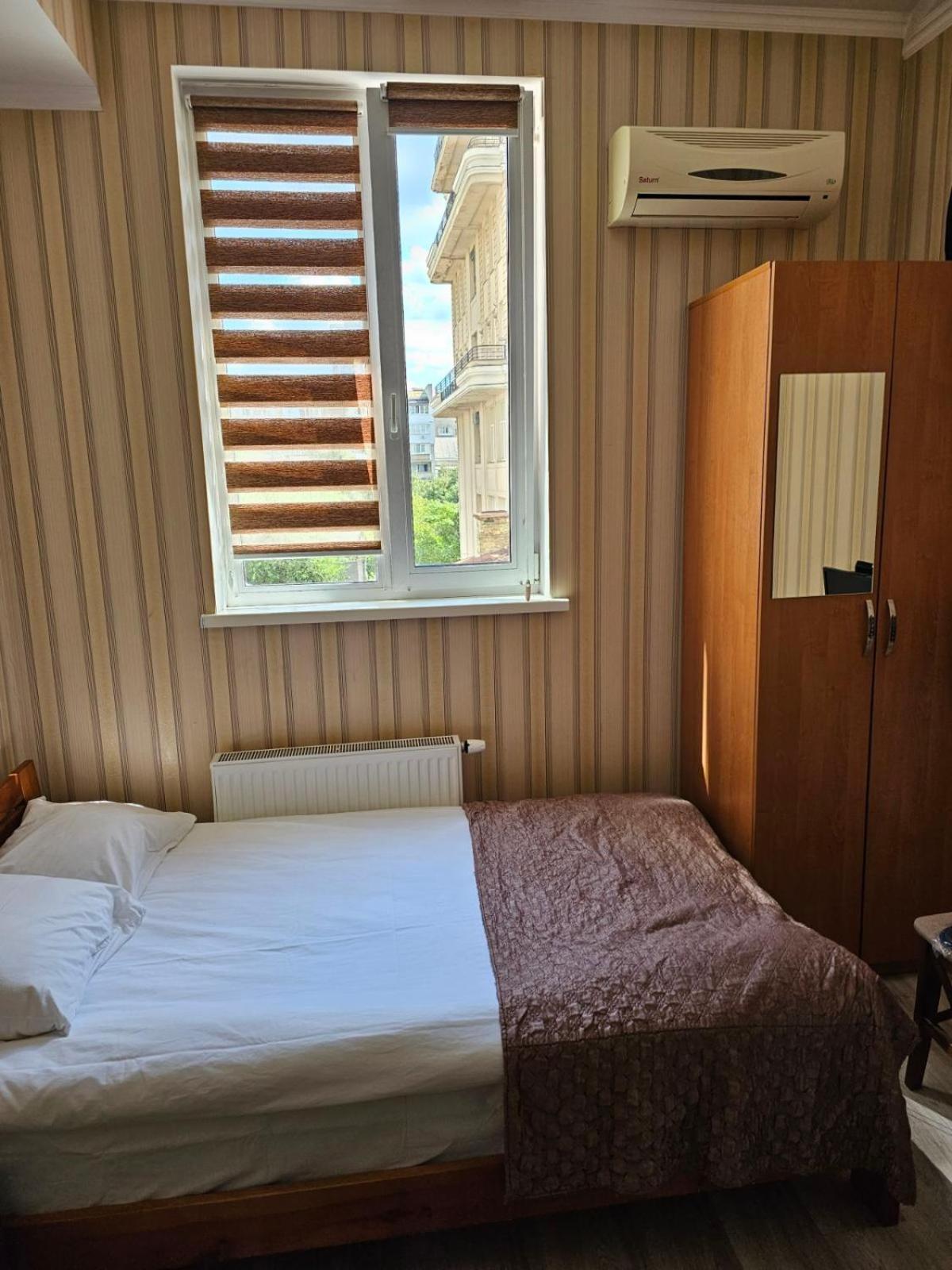 The Apartments Киев Екстериор снимка